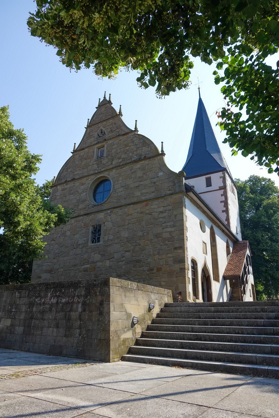 Pfaffenhofen Kirche Gg